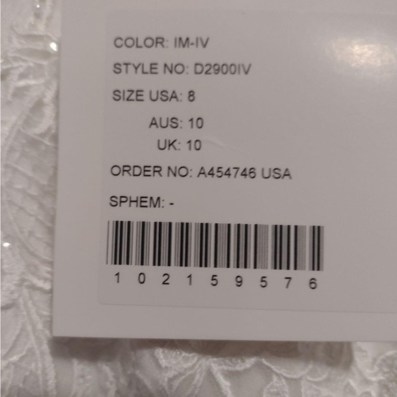 Essence of Australia Sexy Beach Sheath Wedding Dress w/ Dramatic Lace Train NEW - Picture 8 of 8